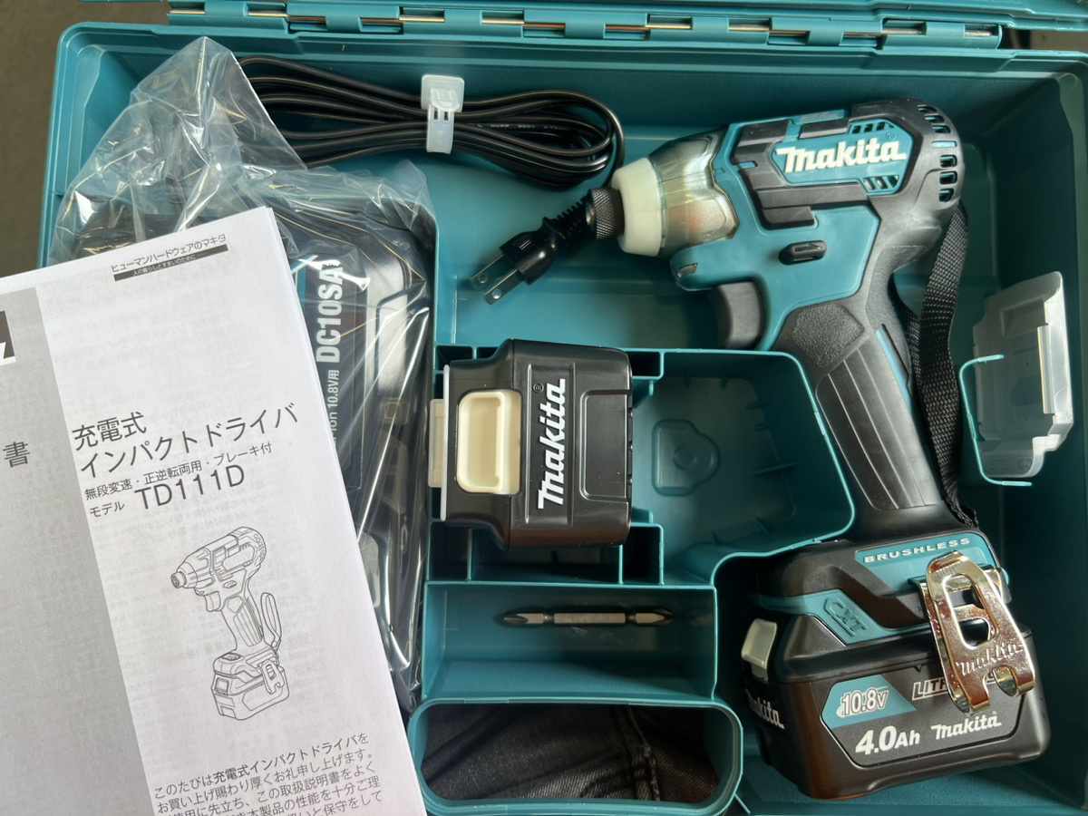 マキタ(makita)の18V充電式インパクトドライバTD111DSMXを買い取りさせ